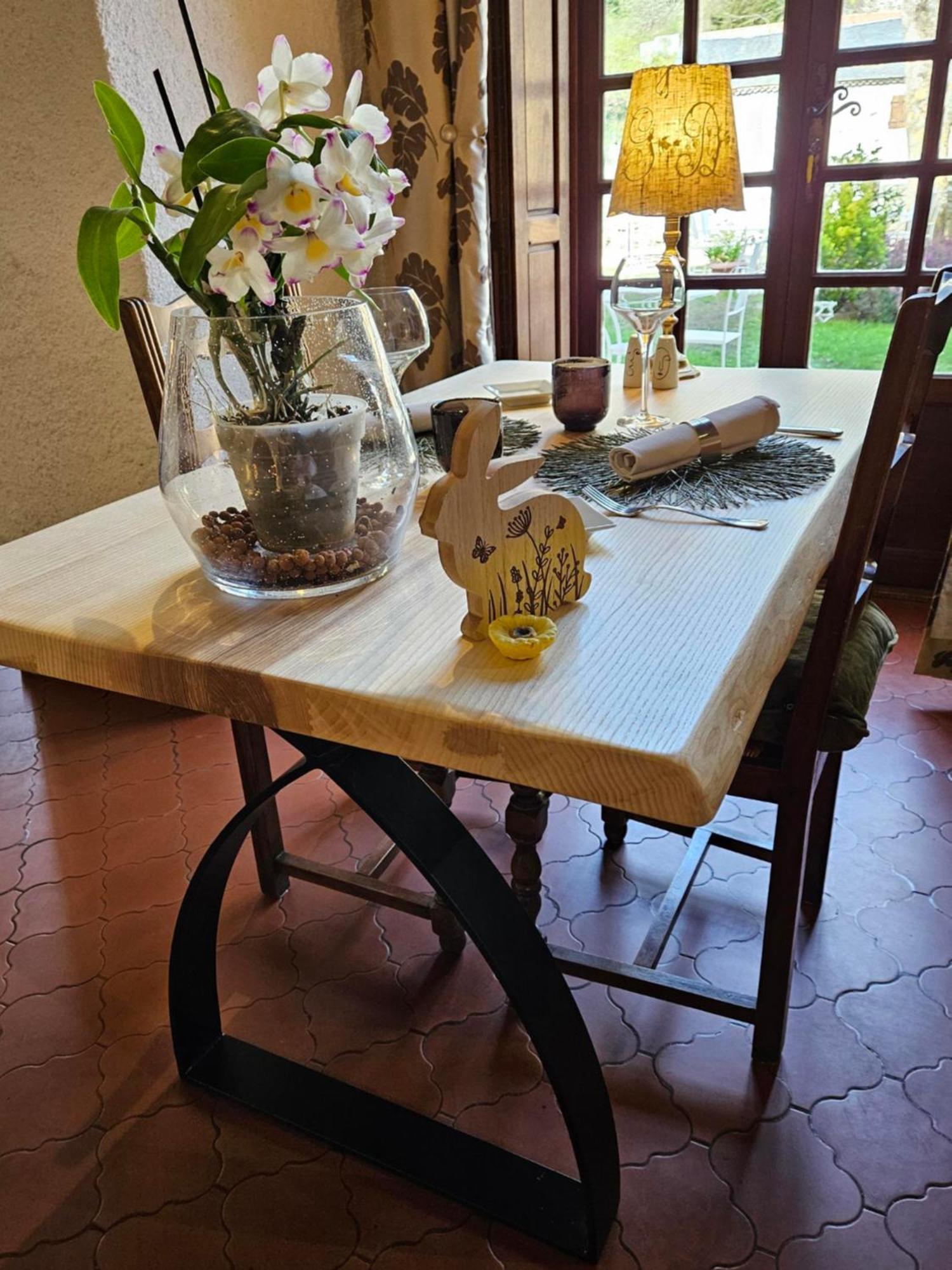Logis Hostellerie Du Grand Duc Hotel Restaurant Gincla エクステリア 写真