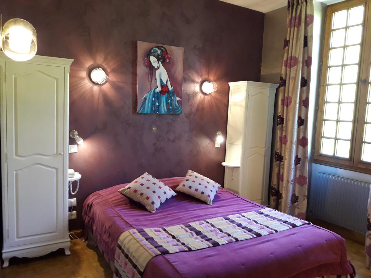 Logis Hostellerie Du Grand Duc Hotel Restaurant Gincla エクステリア 写真