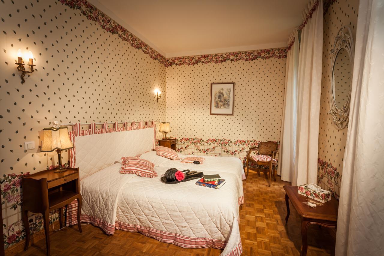 Logis Hostellerie Du Grand Duc Hotel Restaurant Gincla エクステリア 写真